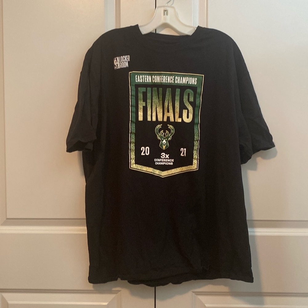 Milwaukee Bucks 2021 Eastern Conference Champions T-shirt